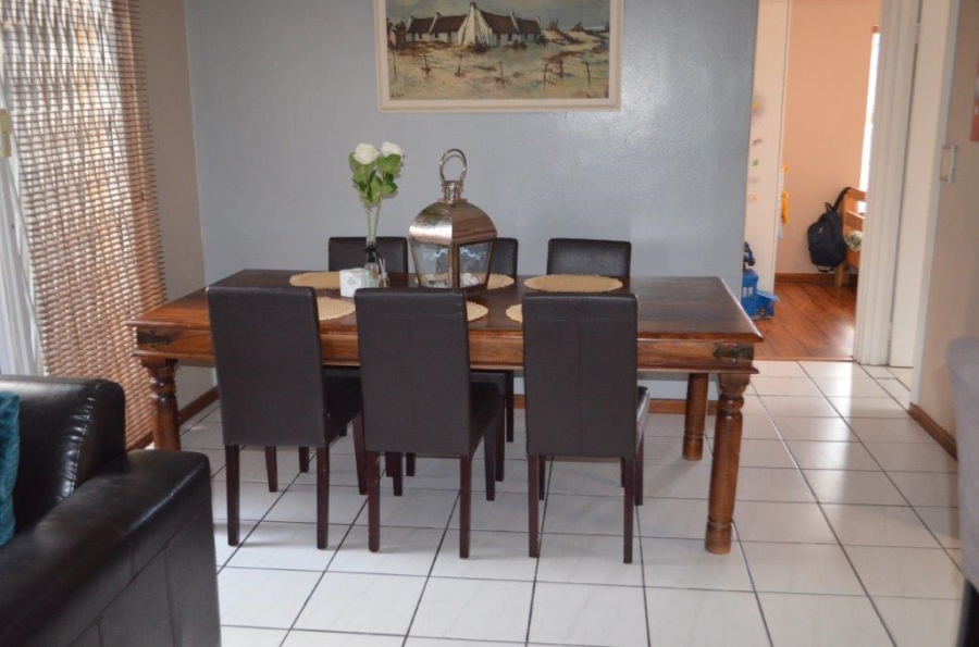 3 Bedroom Property for Sale in Jagtershof Western Cape